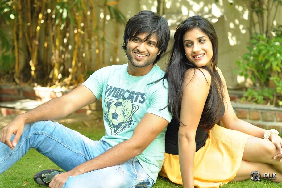 Ye-Mantram-Vesave-Movie-Stills